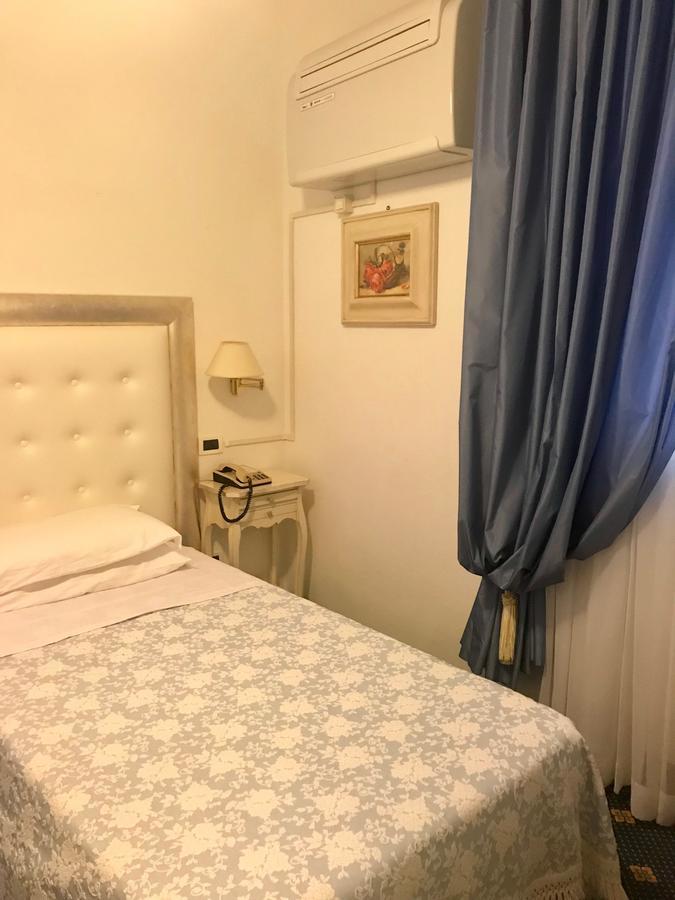 Hotel Tirreno Forte dei Marmi Kültér fotó
